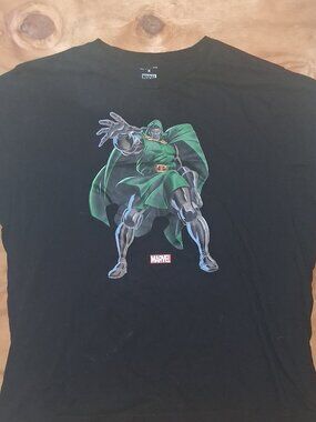 Marvel Doctor Doom Graphic T-Shirt – Marvel Comics Shirt